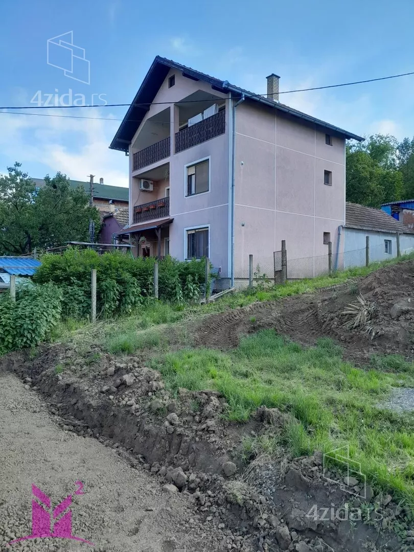 Kuća | 4zida