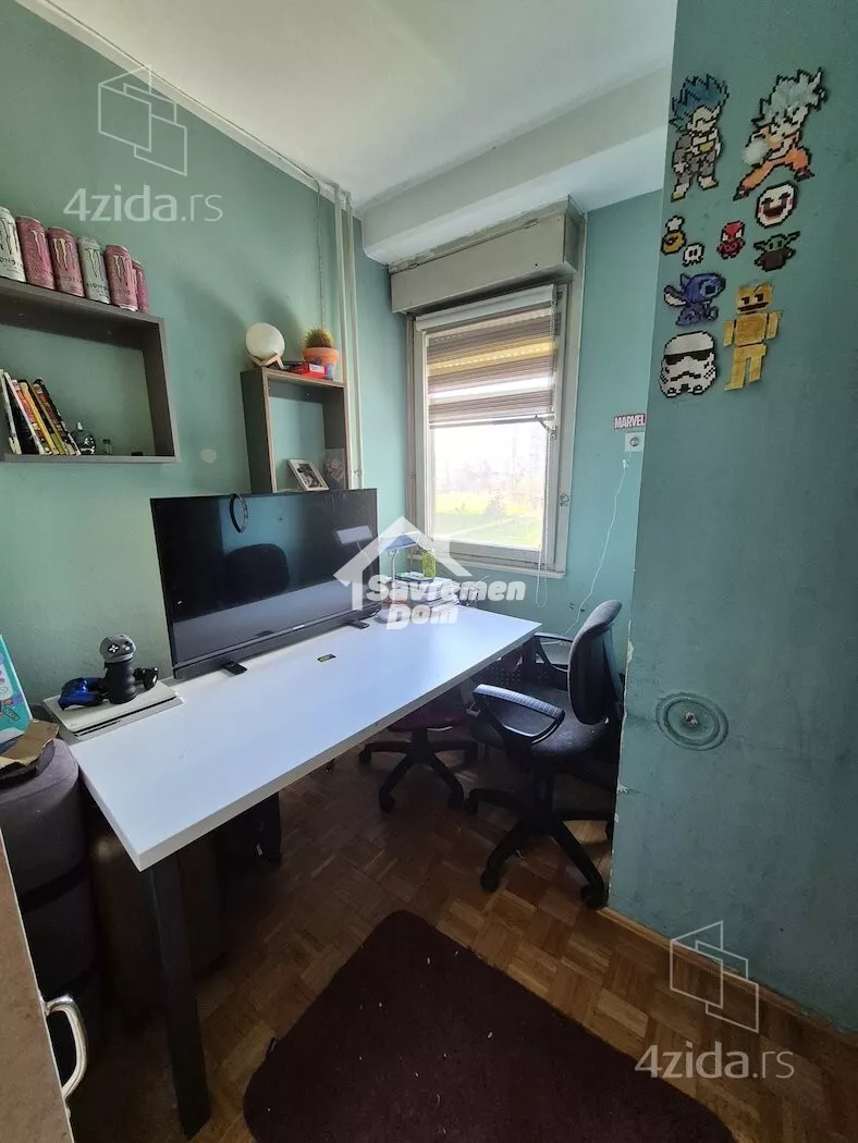 Četvorosoban stan | 4zida