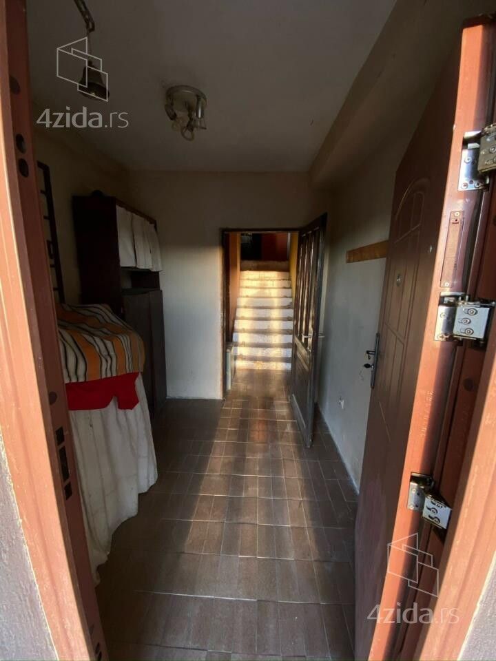 House in Gradska opština Mladenovac, Senaja - View 2