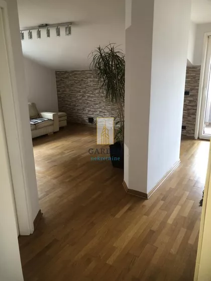 Patrisa Lumumbe | 4zida.rs