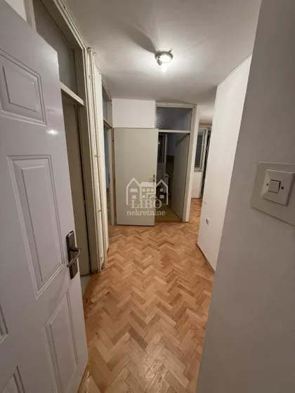 Bulevar Nemanjića | 4zida.rs