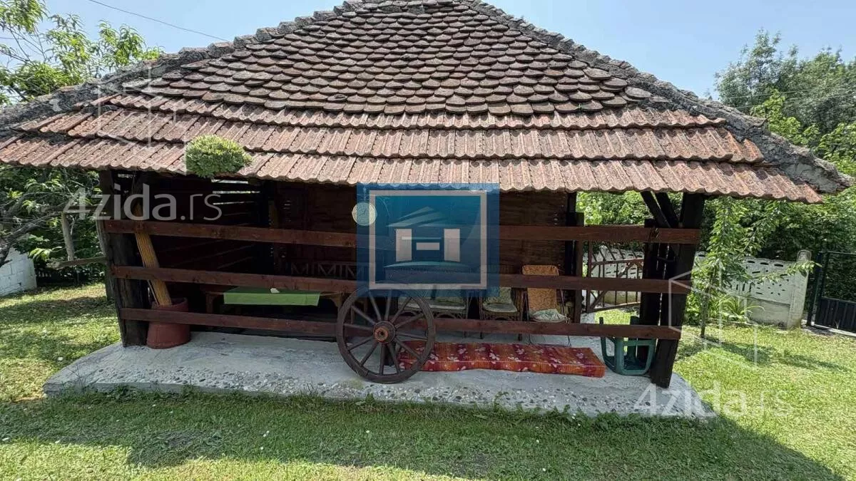 Kuća | 4zida