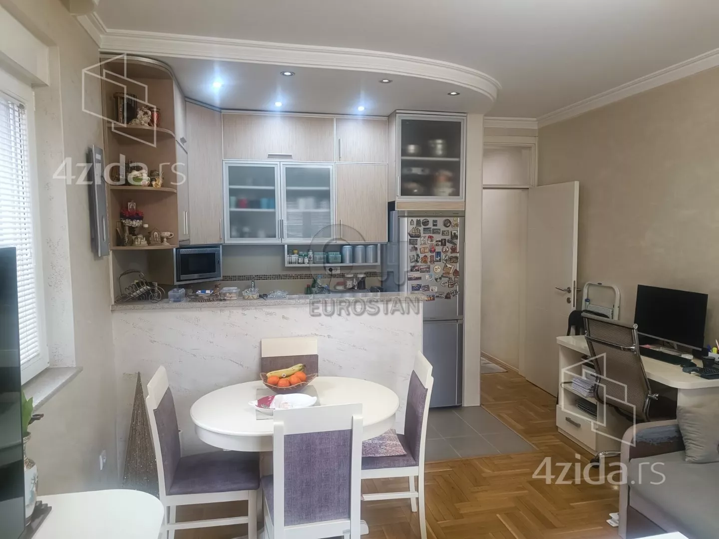 Jednoiposoban stan | 4zida