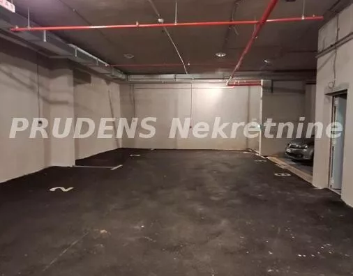 Garaža/Parking | 4zida