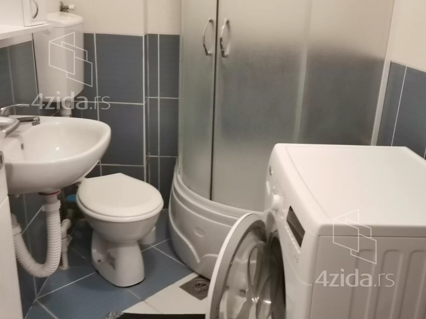 Garsonjera | 4zida