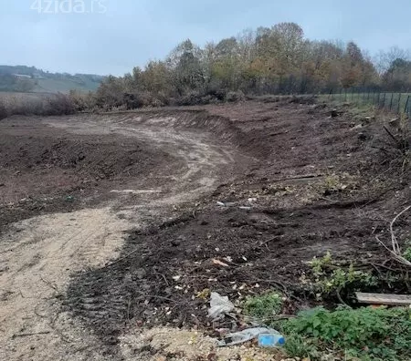 Građevinsko zemljište | 4zida