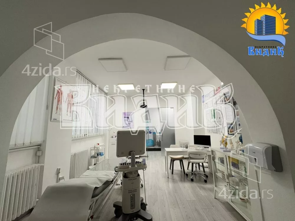 Poslovni prostor | 4zida