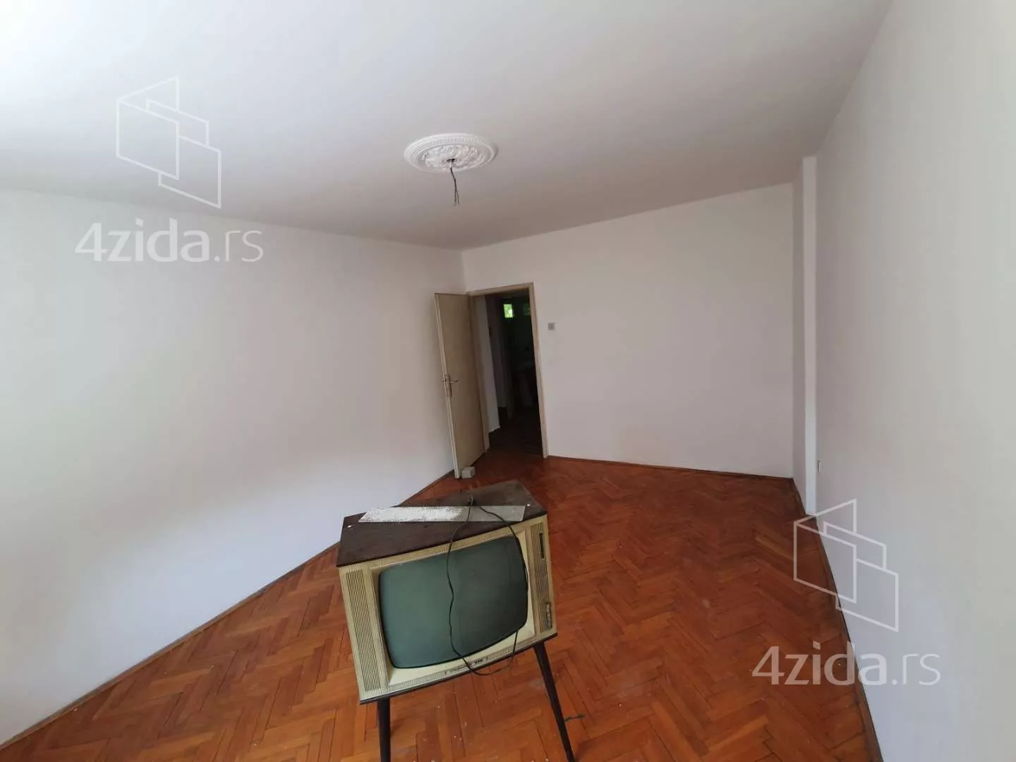 4-etažna kuća | 4zida