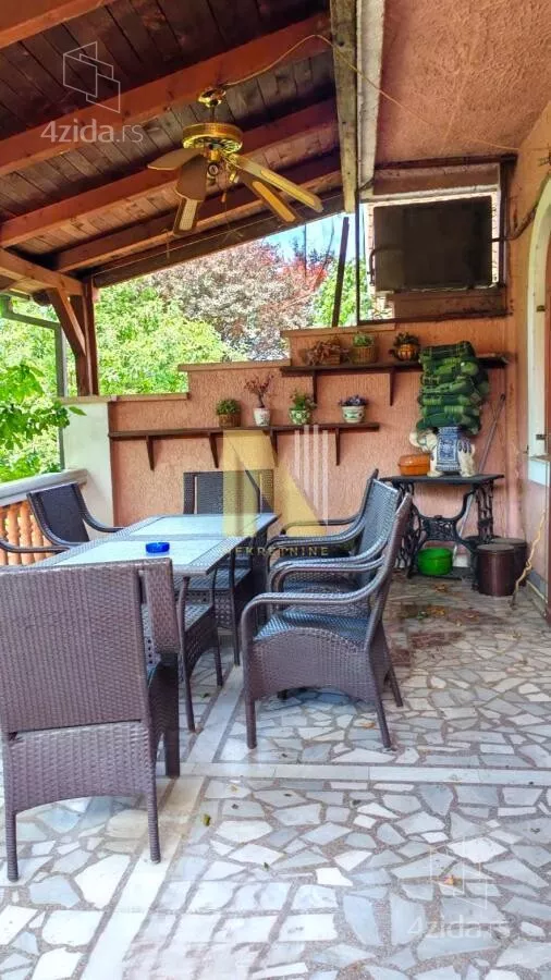 Kuća | 4zida