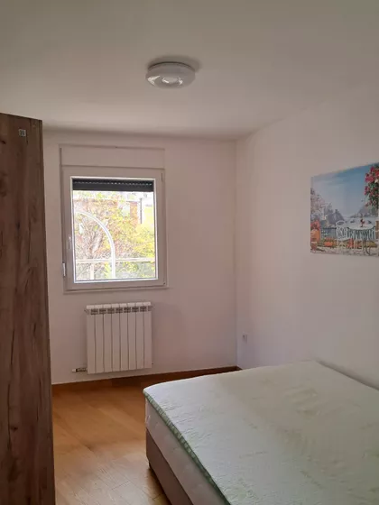 Braće Ribnikar | 4zida.rs