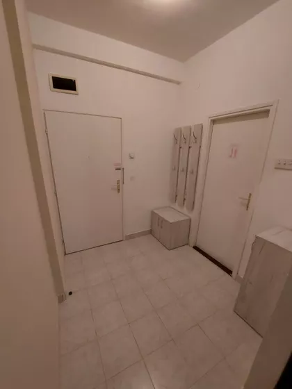 Obrenovićeva 10 | 4zida.rs