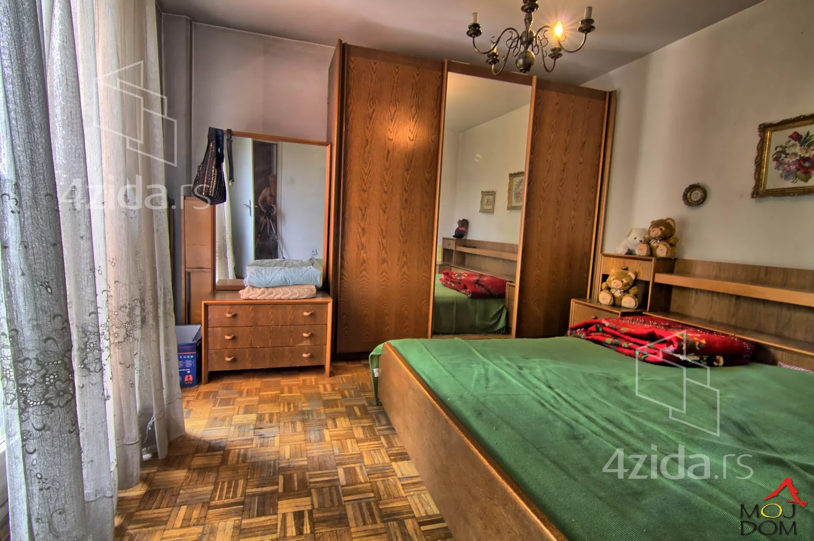 Troiposoban stan | 4zida