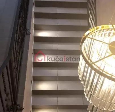 Ugostiteljski objekat | 4zida