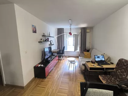 Bokeljska | 4zida.rs