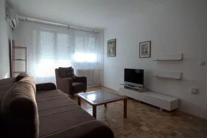 Gandijeva 156 | 4zida.rs