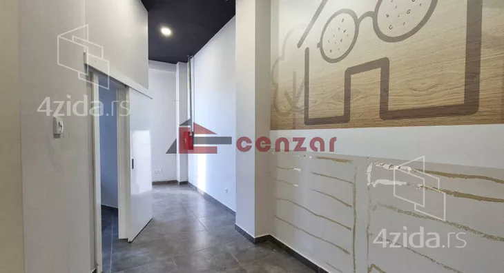 Poslovni prostor | 4zida