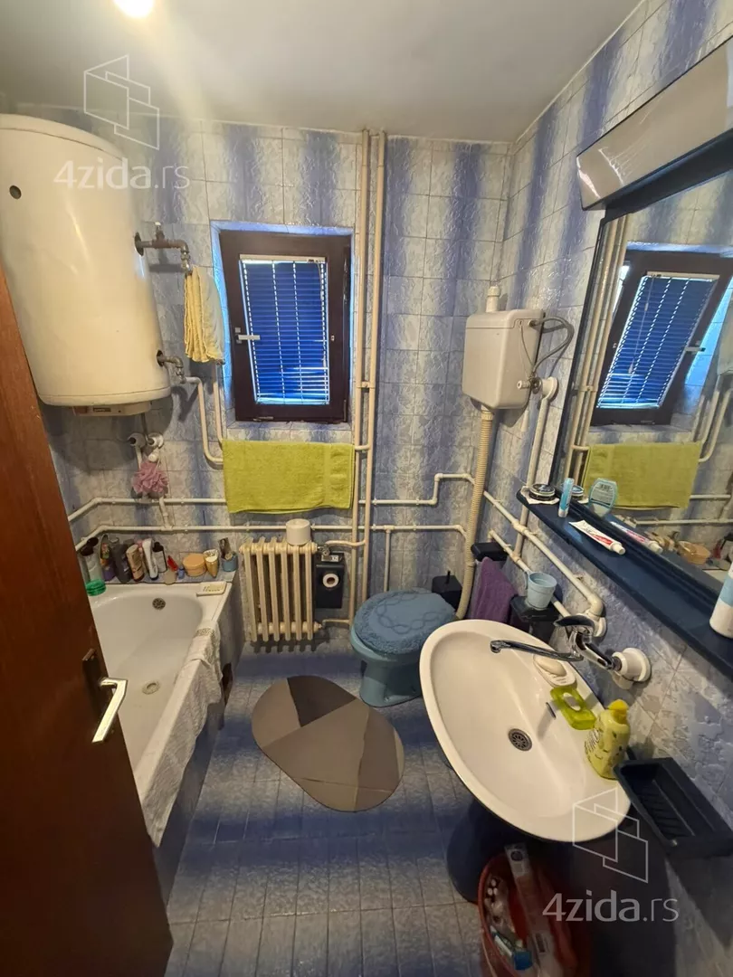 3-etažna kuća | 4zida