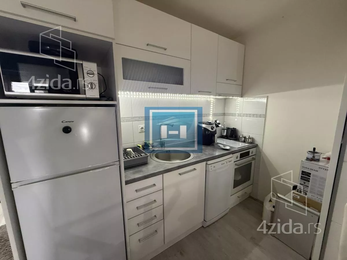 Garsonjera | 4zida
