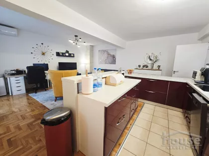 Cara Dušana | 4zida.rs