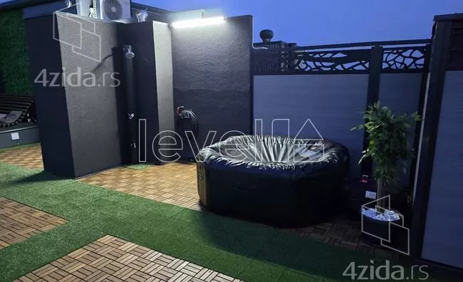 Petosoban stan | 4zida