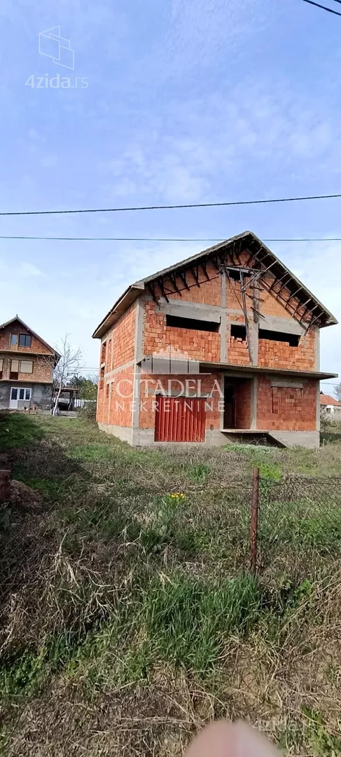 2-etažna kuća | 4zida