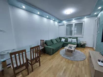 Rumenački Put | 4zida.rs