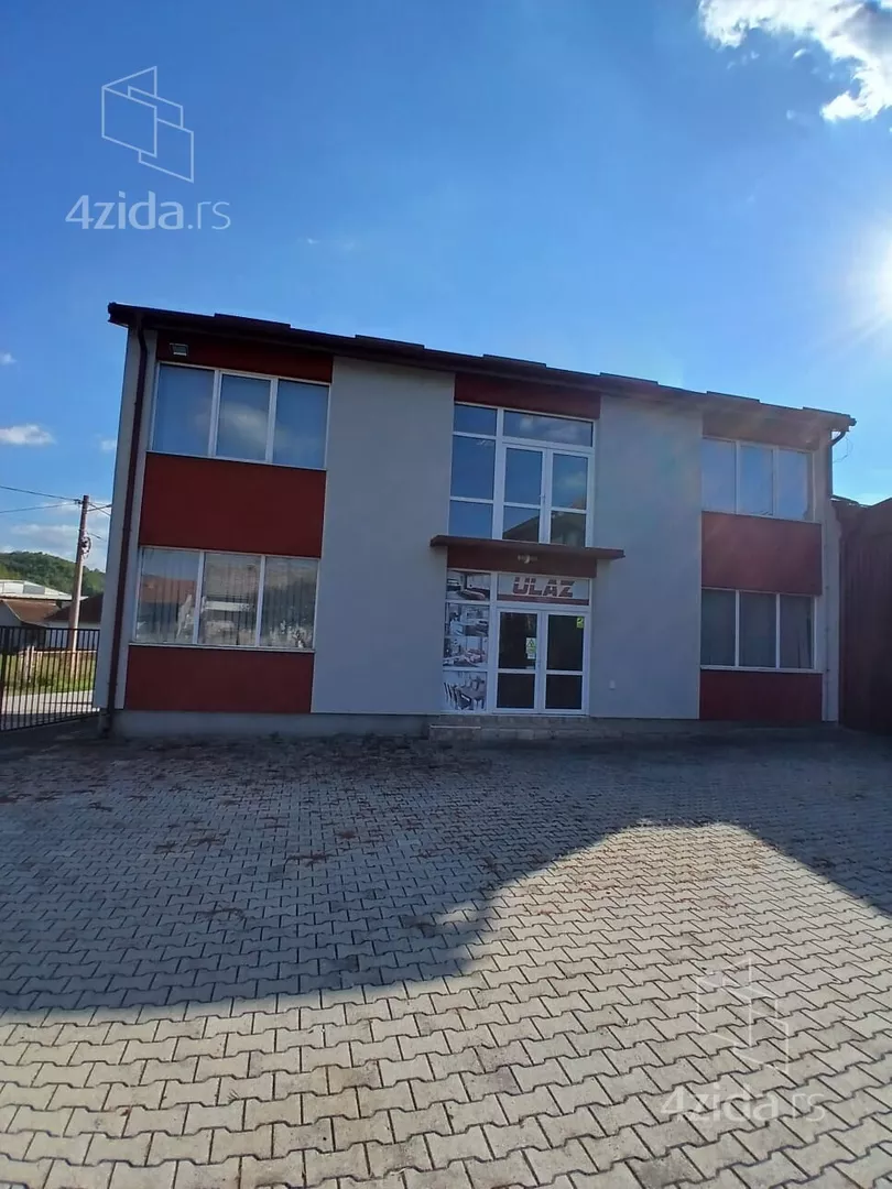 Poslovni prostor | 4zida