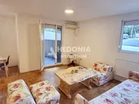 Centar, Rakovica opština, Beograd | 4zida.rs