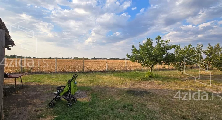 Poljoprivredno zemljište | 4zida