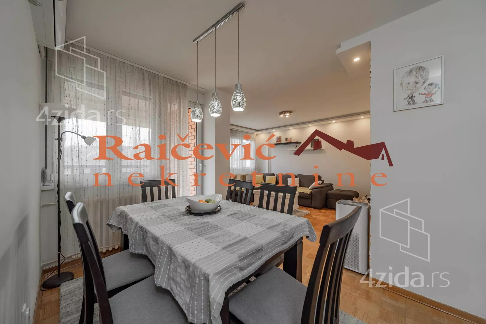 Dvoiposoban stan | 4zida