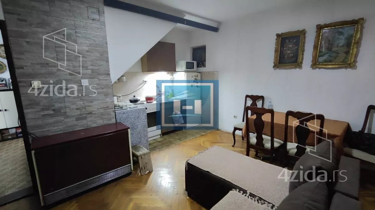 Kuća | 4zida