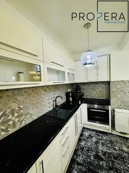 Cetinjska | 4zida.rs