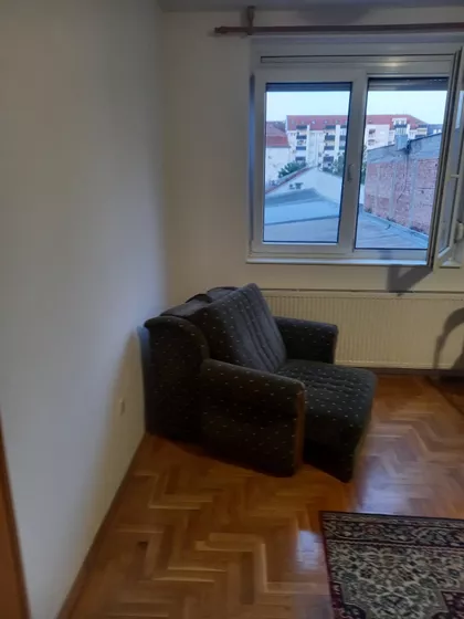 Janka Čmelika | 4zida.rs