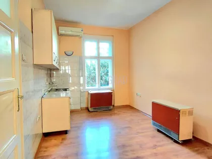 Miloša Pocerca | 4zida.rs