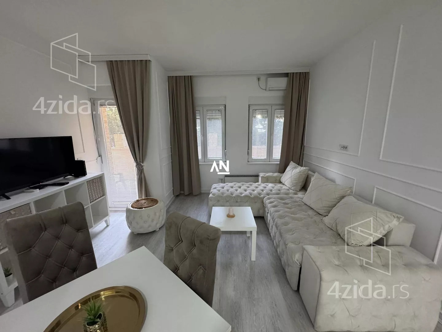 Dvoiposoban stan | 4zida