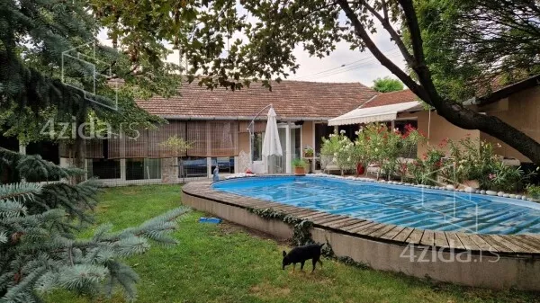 Kuća | 4zida