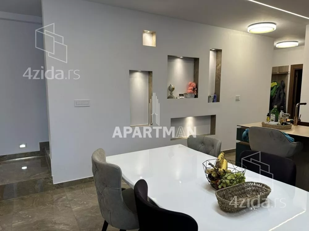 4-etažna kuća | 4zida