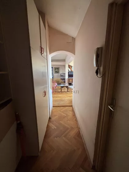 Zorana Radmilovica | 4zida.rs