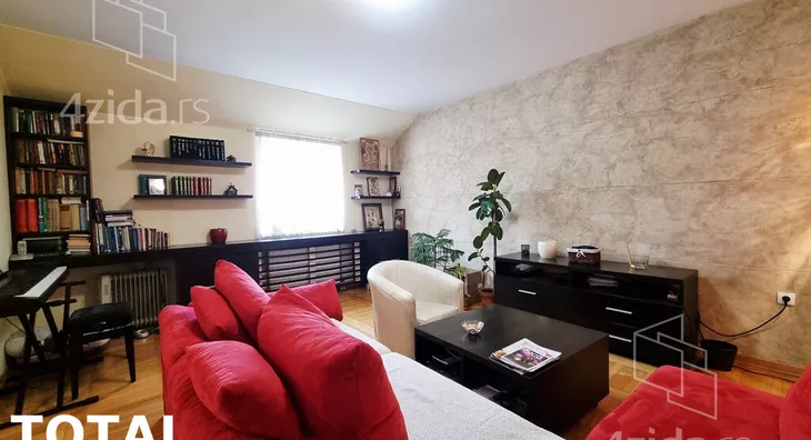 Petosoban stan | 4zida