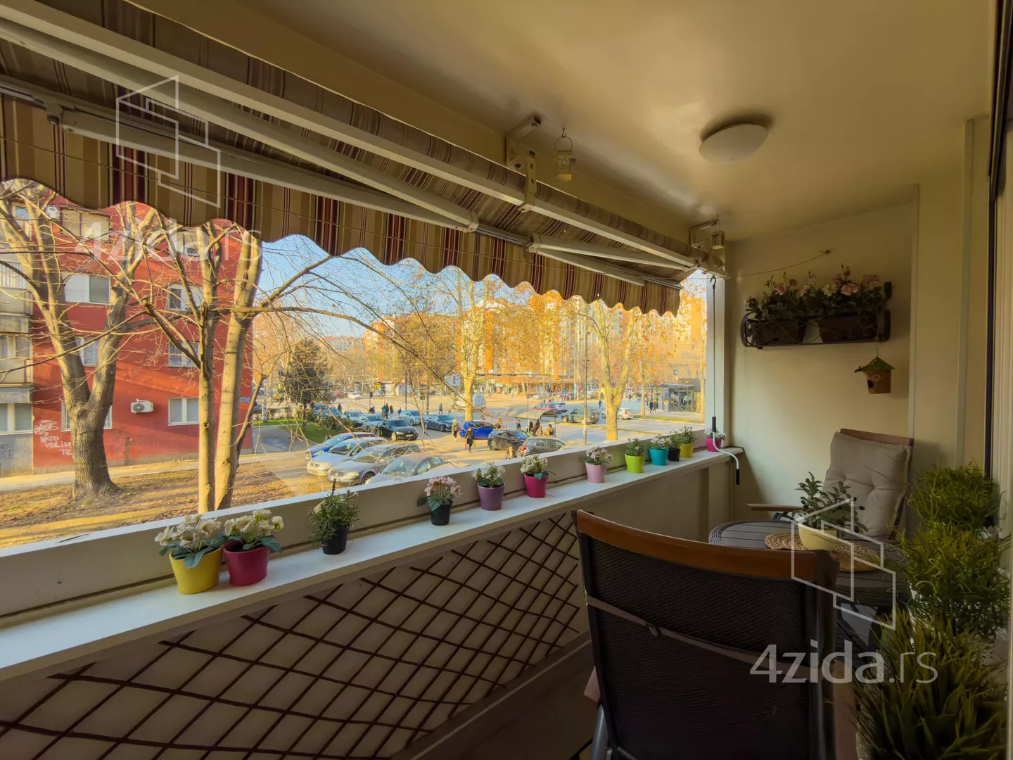 Dvoiposoban stan | 4zida