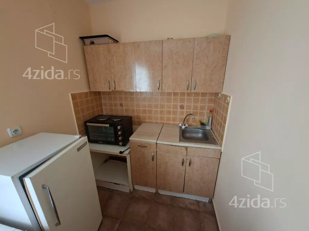 Garsonjera | 4zida