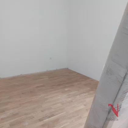 Sremska Kamenica | 4zida.rs