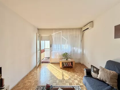 Jurija Gagarina | 4zida.rs