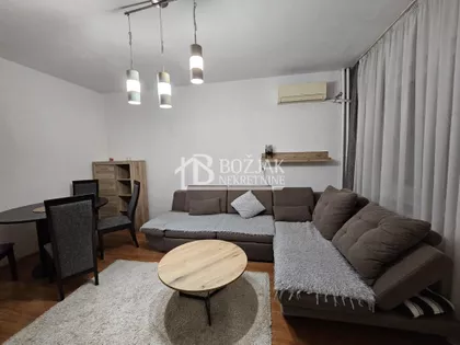 Bulevar Veljka Vlahovića | 4zida.rs