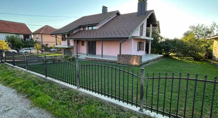 3-etažna kuća | 4zida