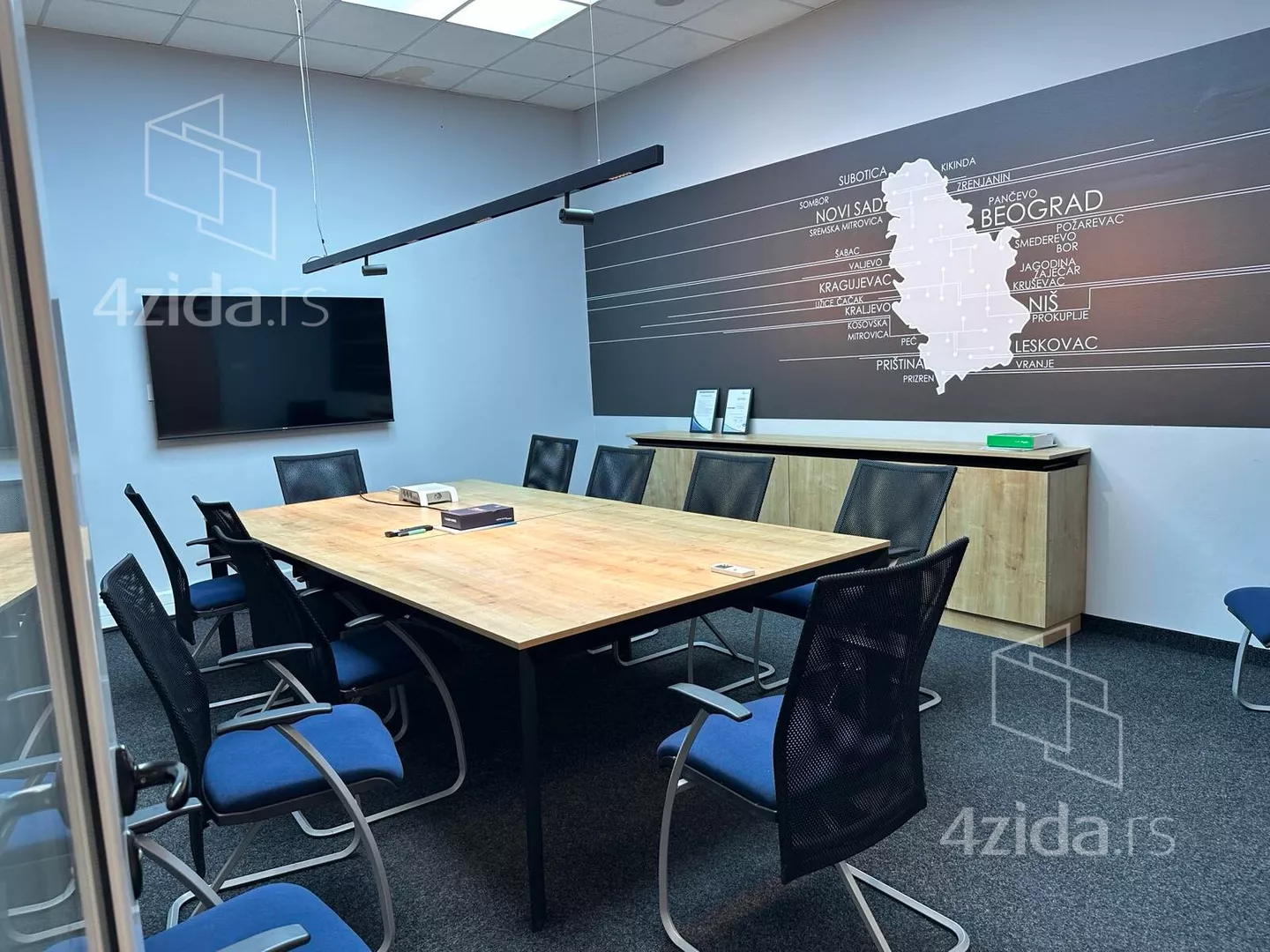 Poslovni prostor | 4zida