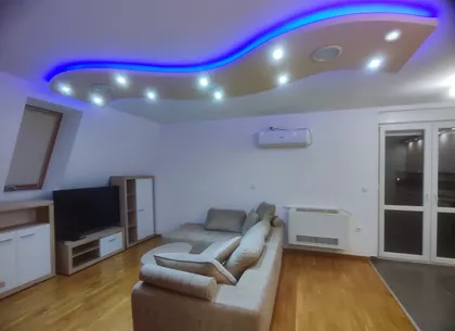 Toše Jovanovića | 4zida.rs