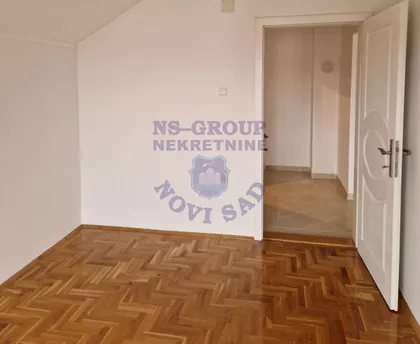 Čelarevo | 4zida.rs