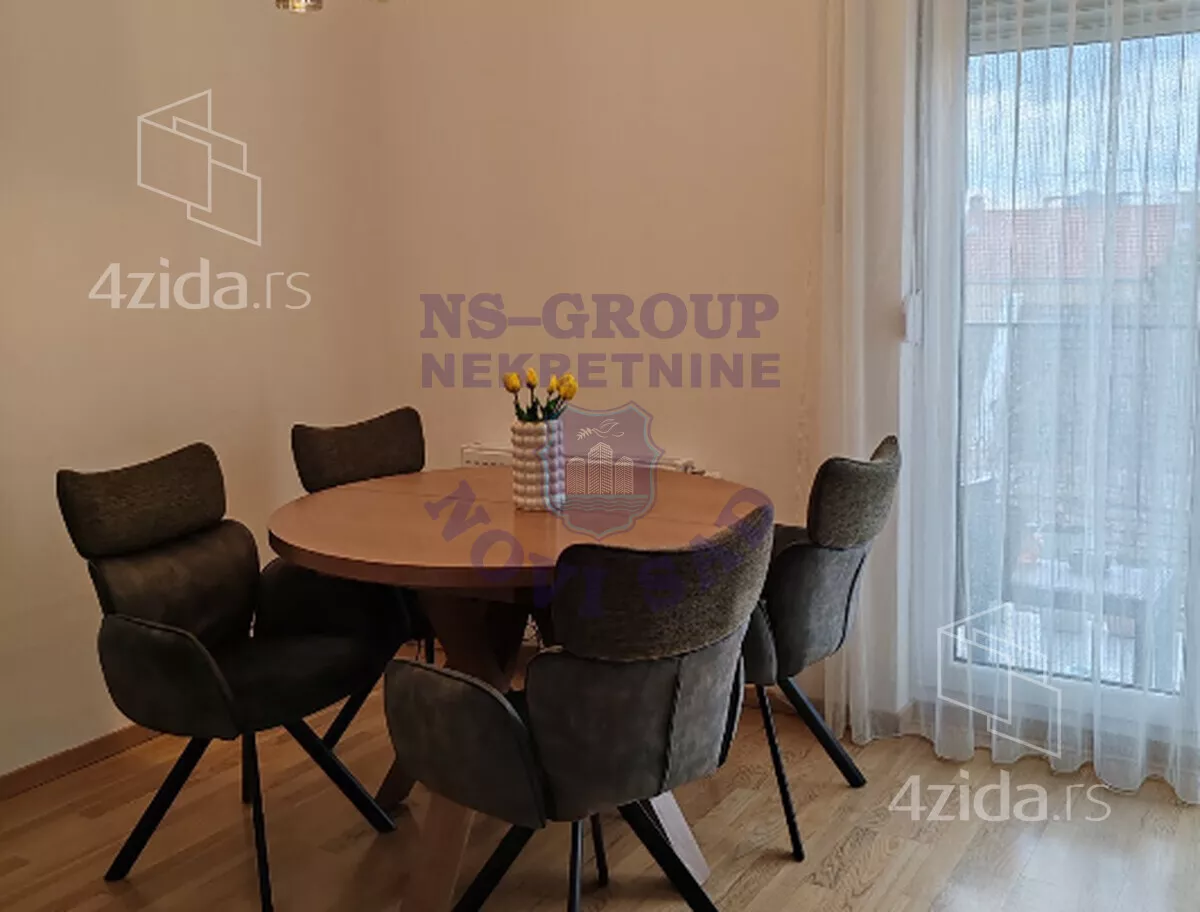 Petosoban stan | 4zida