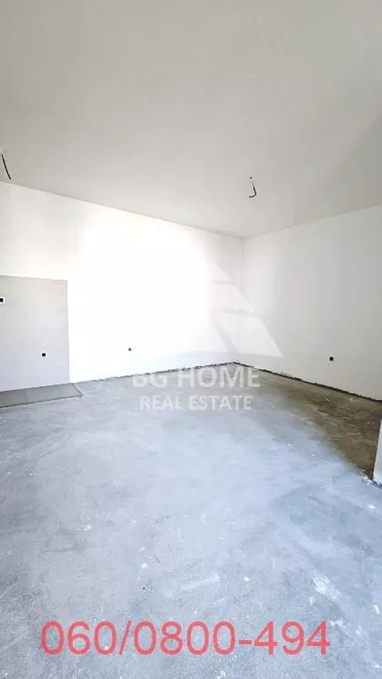 Ugrinovačka | 4zida.rs